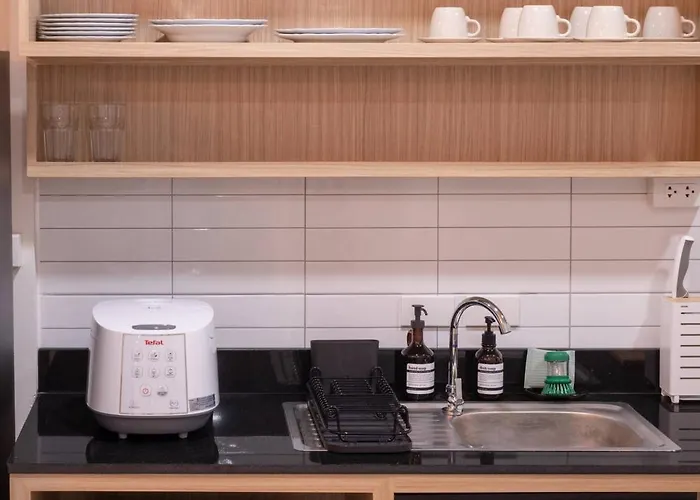 Apartment Thonglor|spacious 4br4ba, Fast-wifi, Netflix, Shop Bangkok